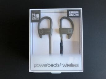 PowerBeats3 Wirelessの商品パッケージ