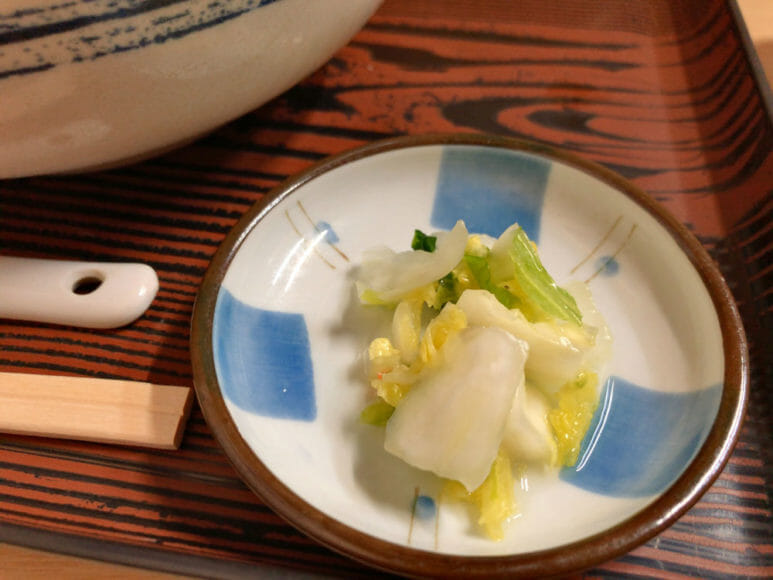 釧路のおいしいラーメン屋さん「魚一」｜全てのラーメンにはお漬物が付きます。粋な計らいです。