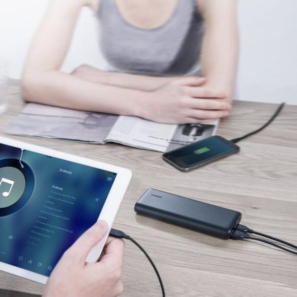 Anker「PowerCore 20100」公式の製品画像6