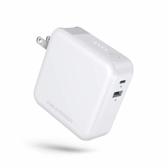おすすめの充電器一体型モバイルバッテリーRAVPower「RP-PB122」|外観