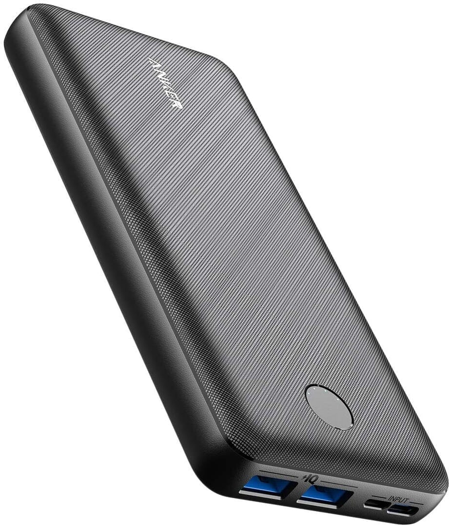 【Anker PowerCore Essential 20000 PDレビュー】USB Type-C搭載&大容量20000mAhはアンカー史上最軽量!PD急速充電にも対応したモバイルバッテリー|PD非対応版は二千円安い価格で販売中です。