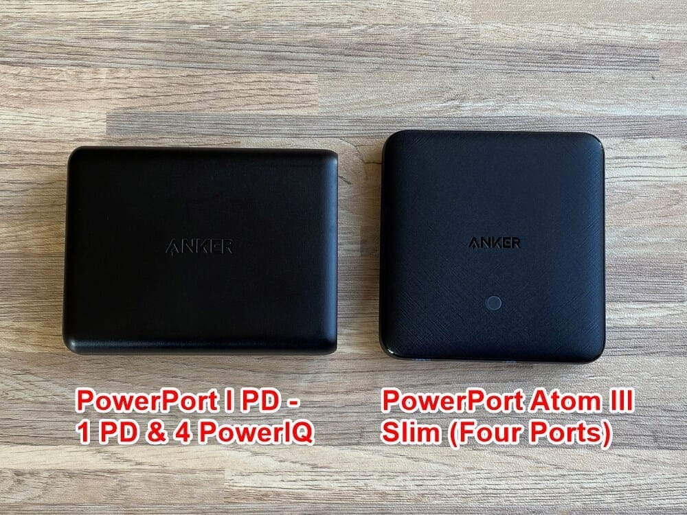 【Anker PowerPort Atom III Slim(Four Ports)レビュー】超軽量薄型のモバイル向け多ポート急速充電器！持ち運び最強の合計65W高出力を誇るPD急速充電器｜外観：ちなみにこれまでに再三再四言及してきた「PowerPort I PD - 1 PD & 4 PowerIQ」と比べると、こんな感じ。