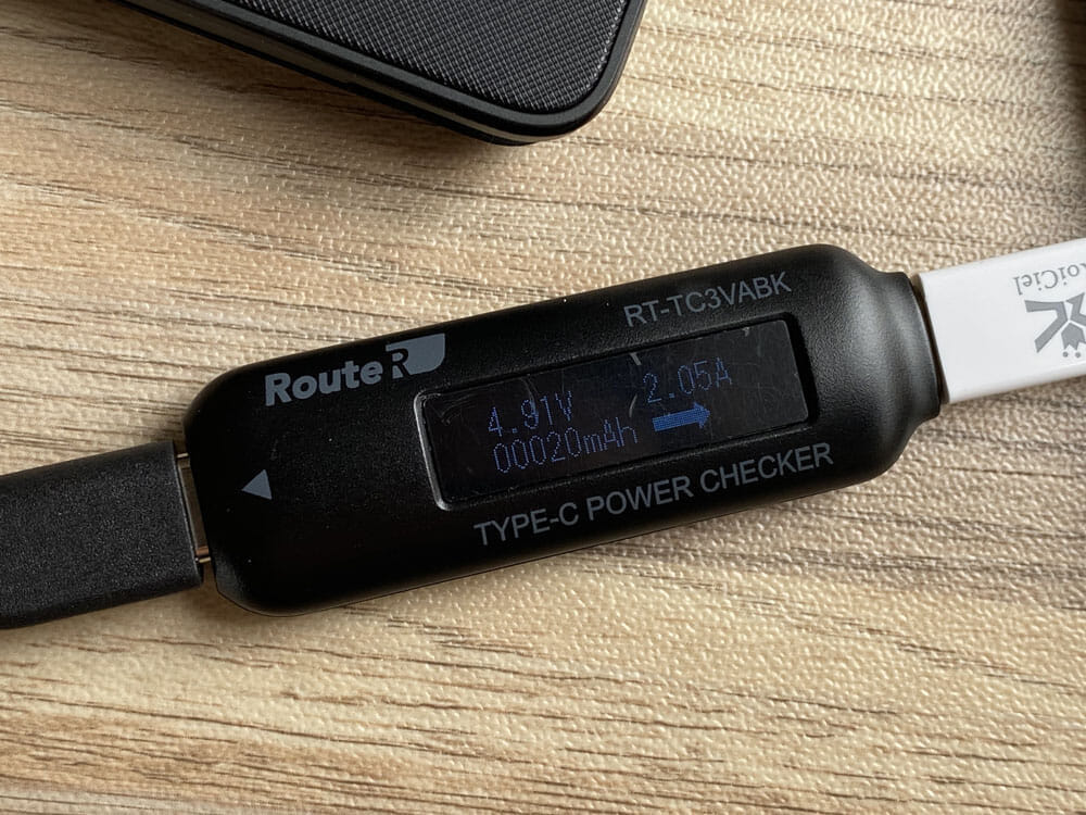 【Anker PowerCore+ 10000 with built-in USB-C Cableレビュー】USB-Cケーブル内蔵＆PD急速充電対応！充電ケーブル要らずのモバイルバッテリー｜使ってみて感じたこと：【実測】「PowerCore+ 10000 with built-in USB-C Cable」の電流・電圧を計測してみました